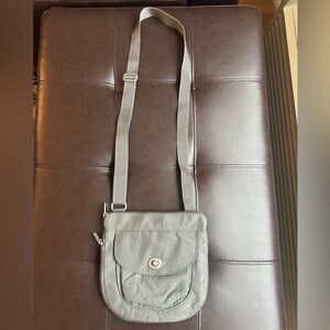 Baggallini Crossbody Expandable Bag Purse with Pockets and Zippers - NWOT